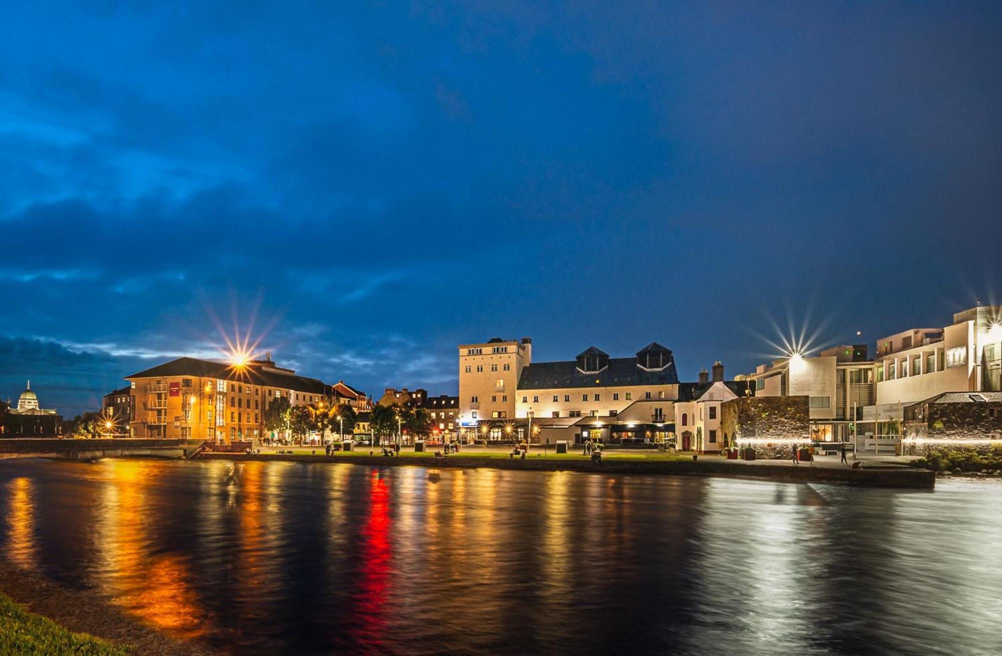 Leonardo Hotel Galway Exterior photo