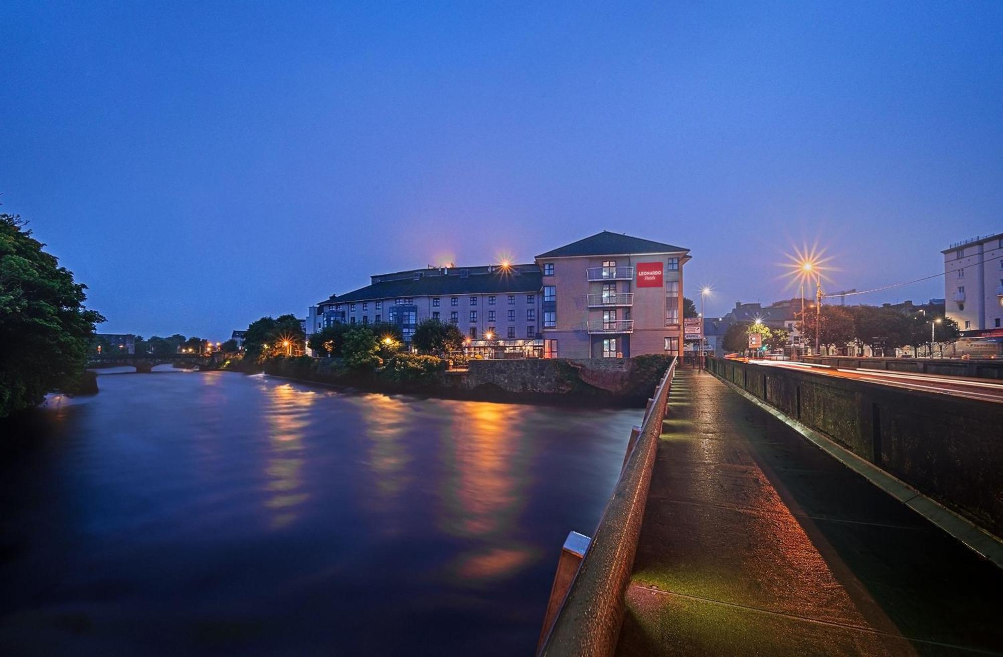 Leonardo Hotel Galway Exterior photo